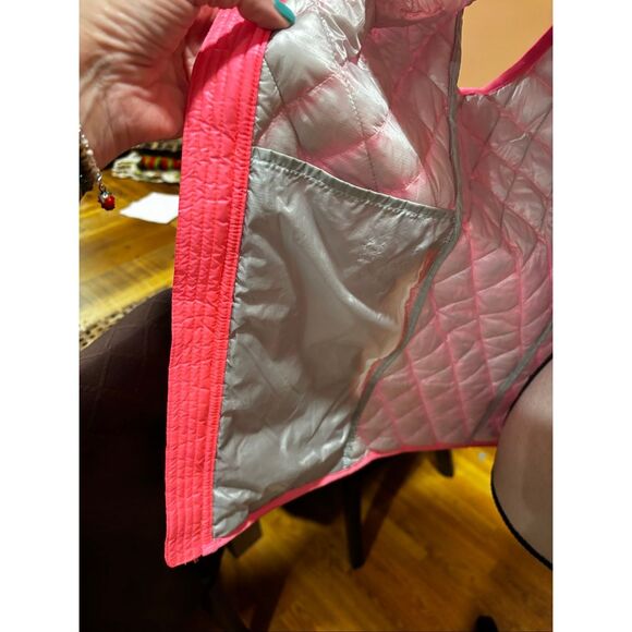North Face Thermal Insulated Lightwt. Packable Vest Thermoball, Salmon, WMN MED - Picture 12 of 16